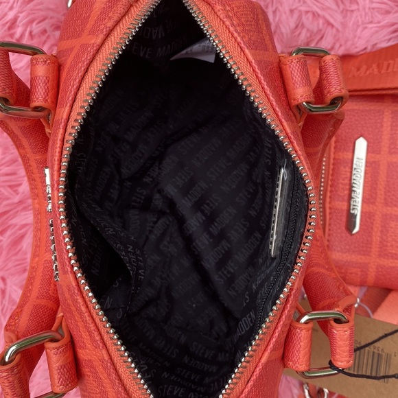 🧡Steve Madden Orange Bcasey Mini crossbody purse🧡 - Picture 11 of 11